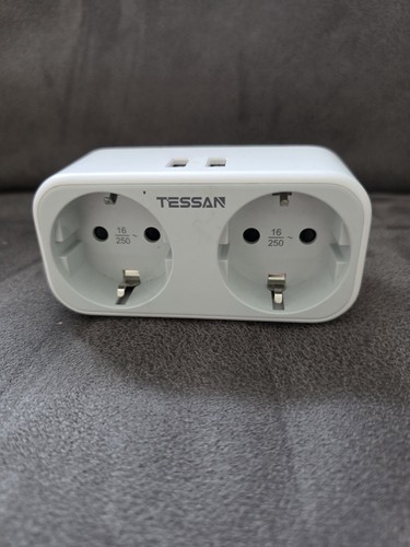 Double socket travel - uk,